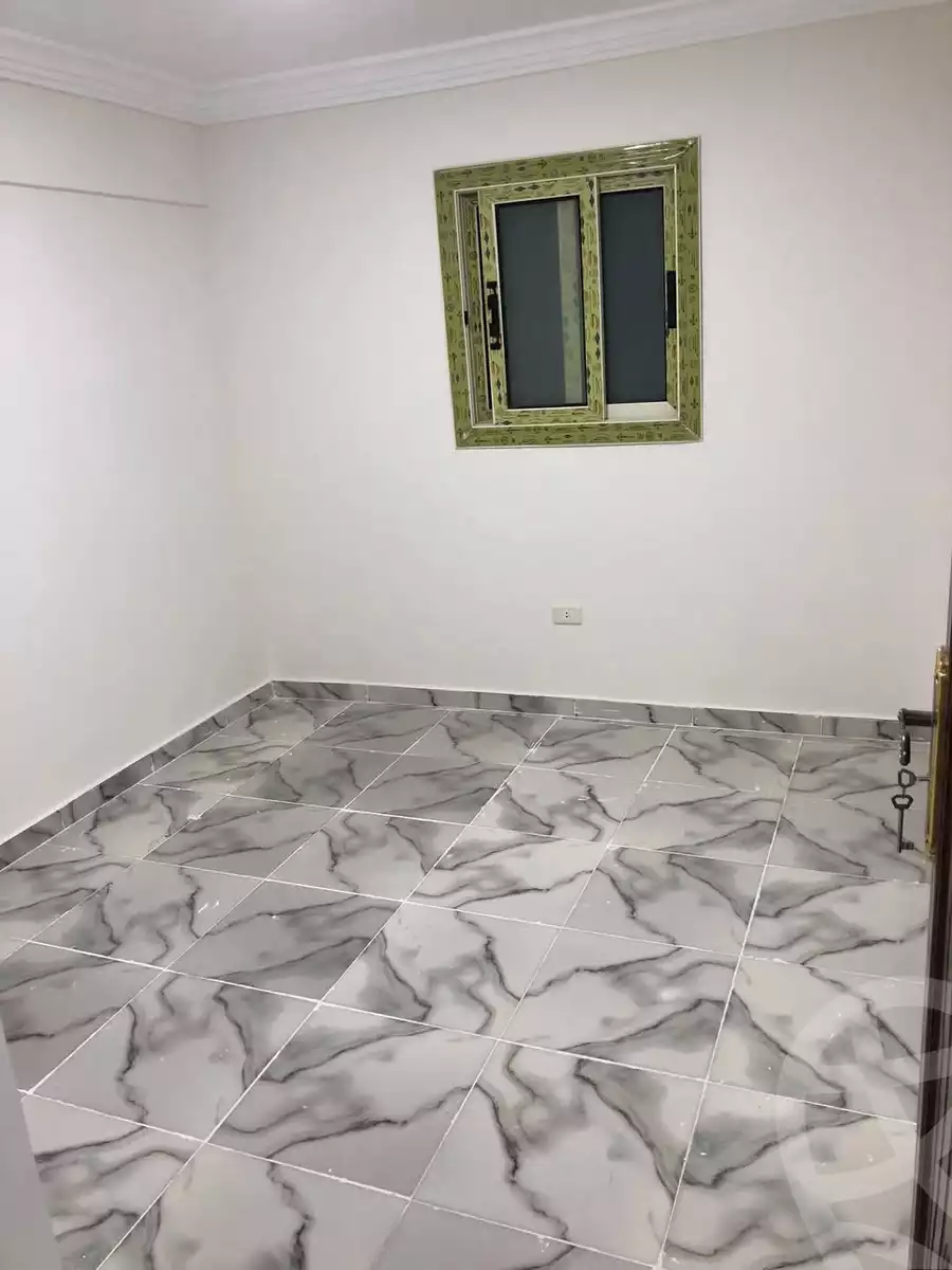 https://aqarmap.com.eg/en/listing/5930867-for-rent-alexandria-l-jmy-el-kilo-21