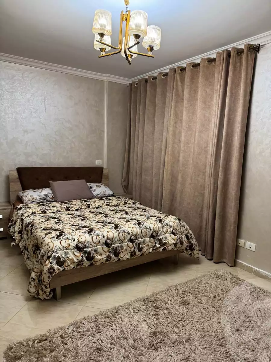https://aqarmap.com.eg/en/listing/5931078-for-rent-cairo-el-sheikh-zayed-city-compounds-dr-msr