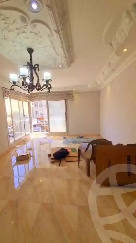 https://aqarmap.com.eg/ar/listing/5931440-for-rent-cairo-mokattam-compounds