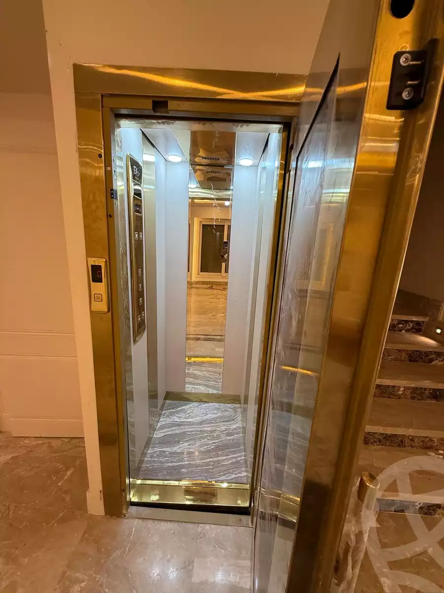 https://aqarmap.com.eg/en/listing/5932048-for-sale-cairo-new-cairo-compounds-el-patio-oro