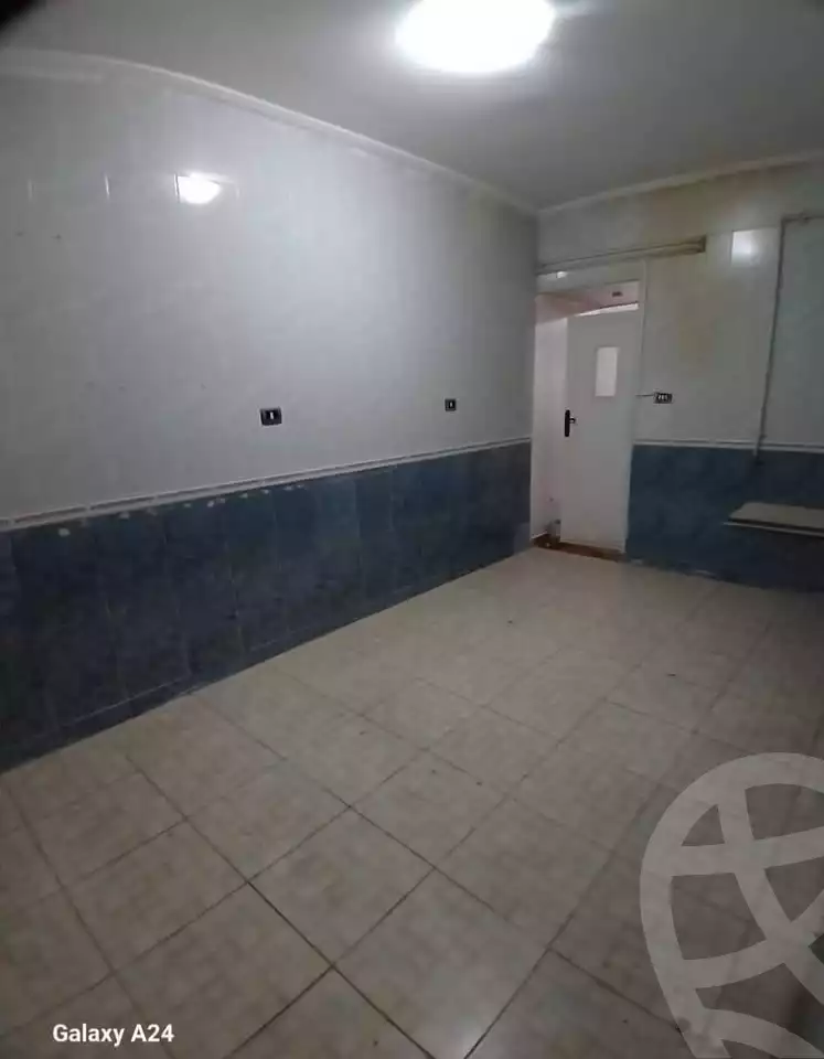 https://aqarmap.com.eg/ar/listing/5932163-for-rent-alexandria-el-asafra-abd-el-haleem-mahmoud-st