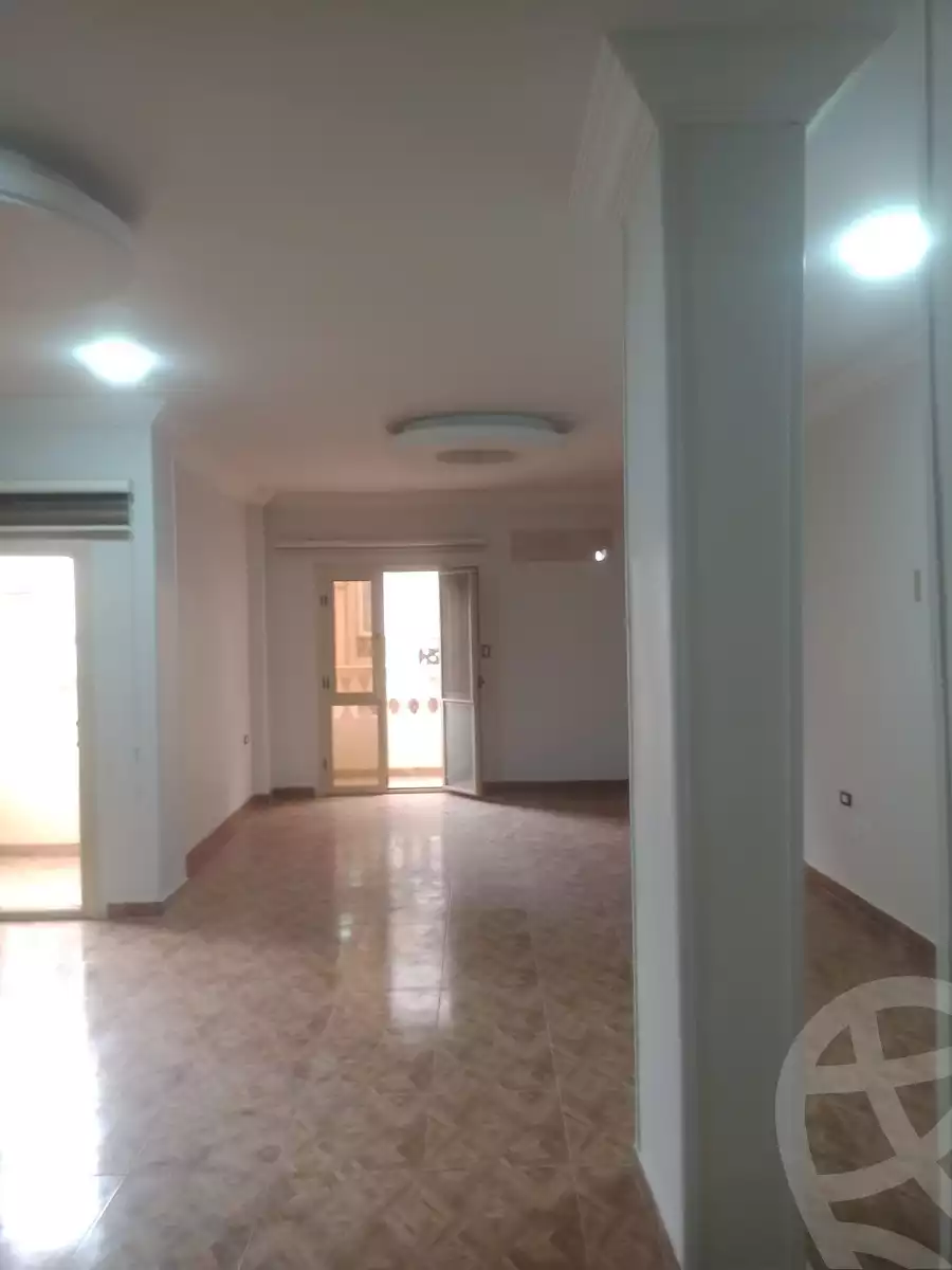 https://aqarmap.com.eg/en/listing/5932170-for-sale-sharqia-zagazig-zagazig-city-al-mohafaza-st-zagazig