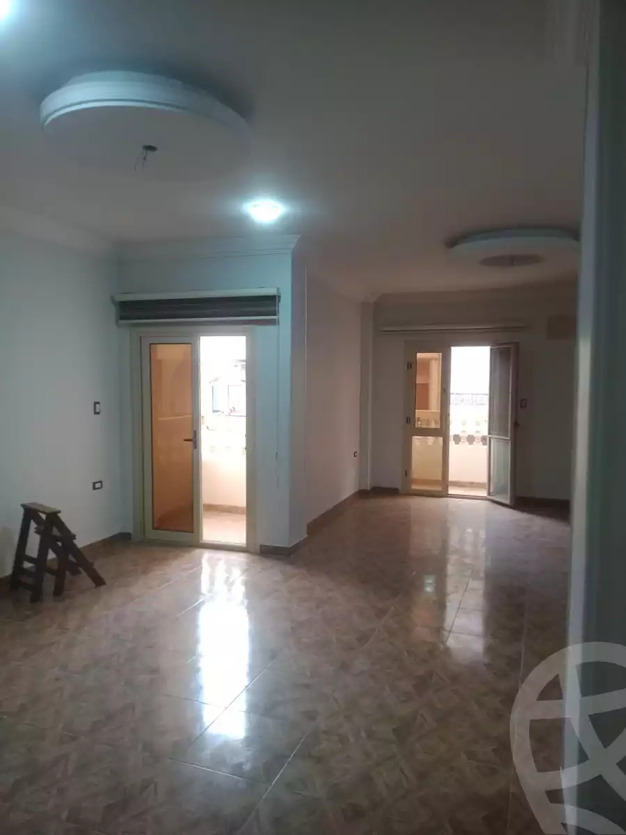 https://aqarmap.com.eg/en/listing/5932170-for-sale-sharqia-zagazig-zagazig-city-al-mohafaza-st-zagazig