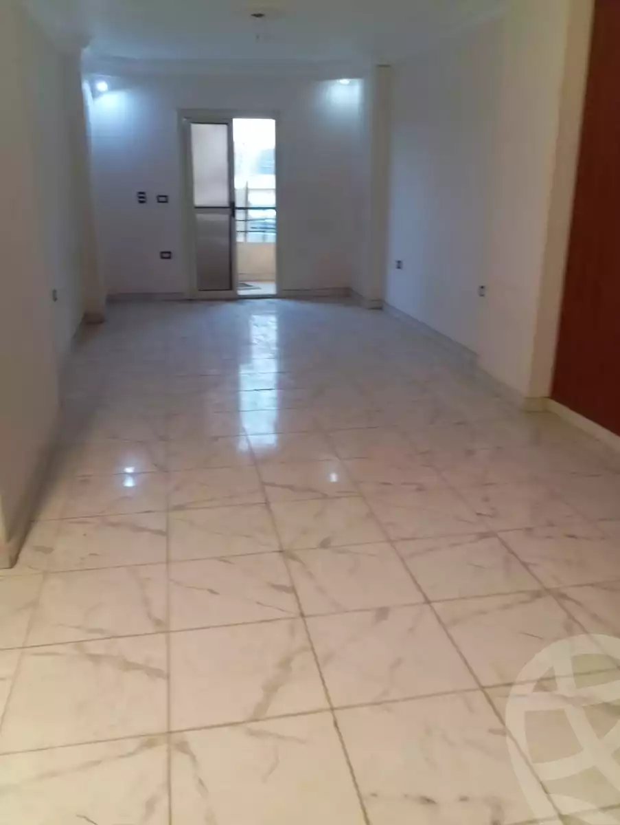 https://aqarmap.com.eg/ar/listing/5932553-for-rent-cairo-ain-shams-jsr-lswys