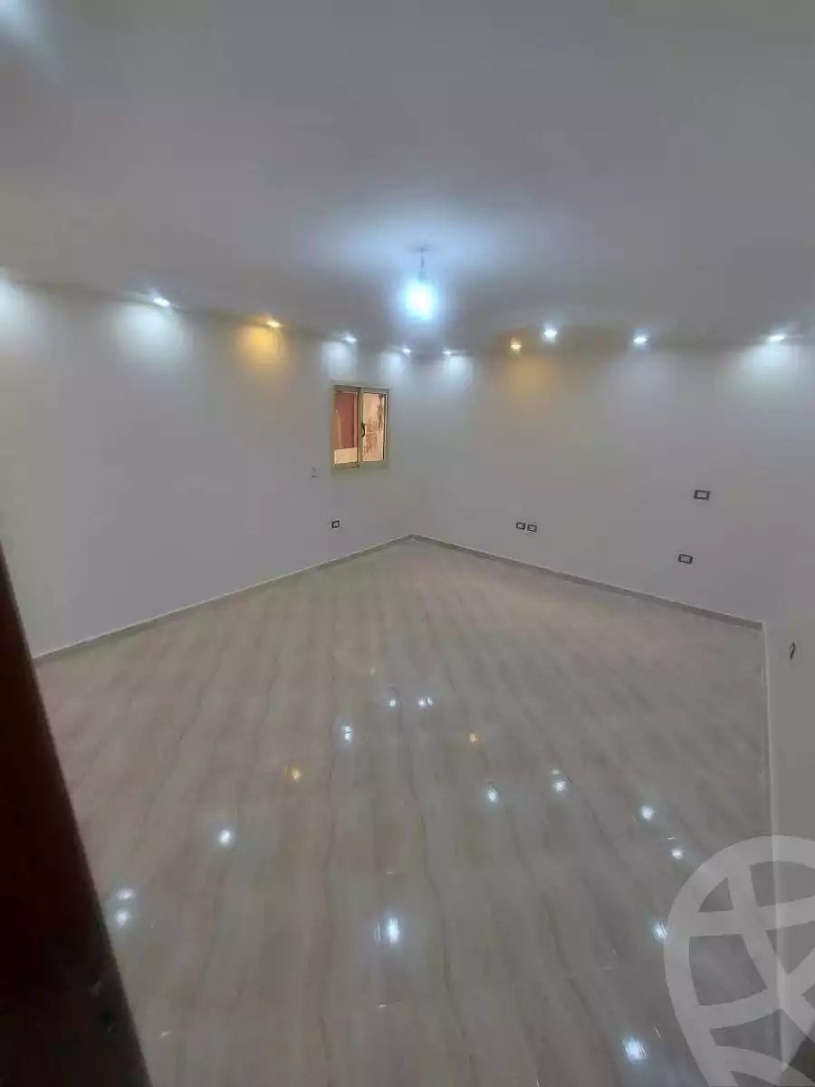 https://aqarmap.com.eg/en/listing/5932834-for-sale-cairo-helwan-helwan-el-sharkeya-ryad-pasha-st