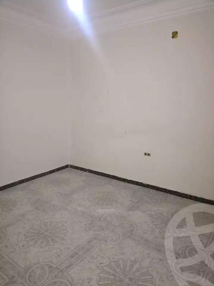 https://aqarmap.com.eg/ar/listing/5932897-for-sale-alexandria-l-jmy-lbytsh-zayed-st