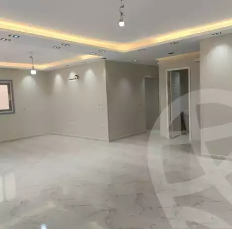 https://aqarmap.com.eg/ar/listing/5933607-for-rent-cairo-mokattam-lhdb-l-ly