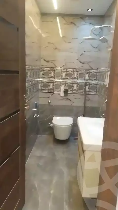 https://aqarmap.com.eg/en/listing/5934082-for-sale-cairo-el-mohandesen-shareaa-shehab