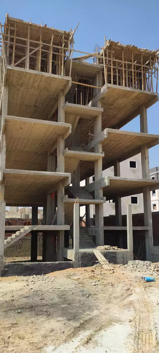 https://aqarmap.com.eg/ar/listing/5817444-for-sale-cairo-6th-of-october-hadaeq-october-mosalsal-4