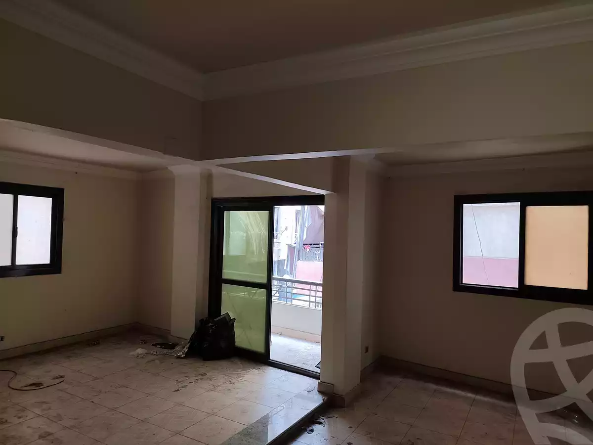 https://aqarmap.com.eg/ar/listing/4179584-for-sale-cairo-madinat-el-salam-gamal-abd-el-nasser