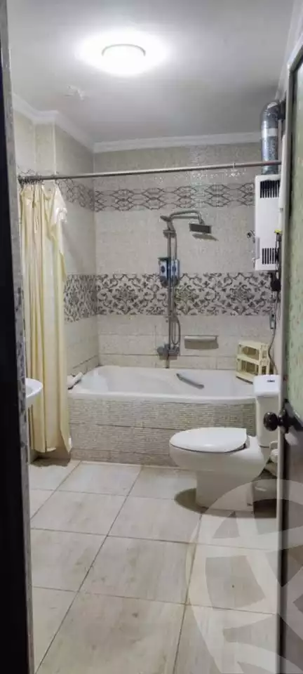 https://aqarmap.com.eg/en/listing/5938045-for-rent-cairo-faisal-el-maryotyah-ahmed-rasekh-st