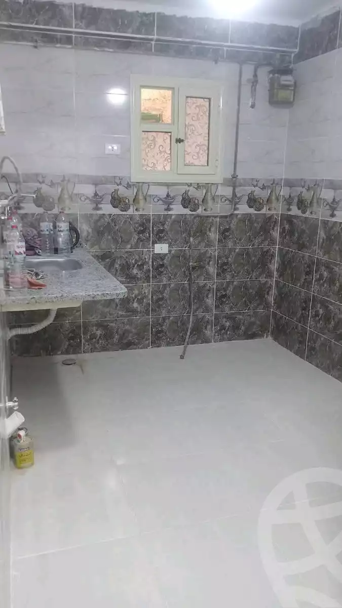 https://aqarmap.com.eg/en/listing/5938094-for-sale-alexandria-l-jmy-lbytsh-el-hanafeya-st
