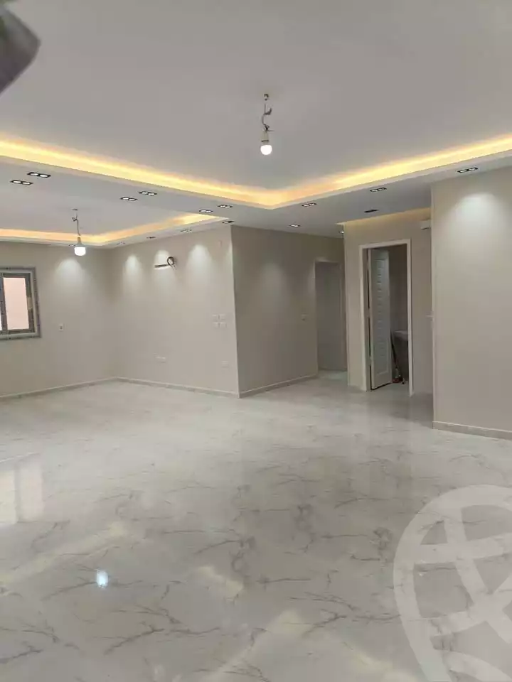 https://aqarmap.com.eg/en/listing/5938524-for-rent-cairo-mokattam-lhdb-l-ly
