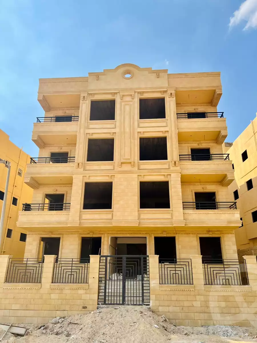 https://aqarmap.com.eg/en/listing/5939274-for-sale-cairo-badr-city-hai-el-ashgar-featured-neighborhood-bait-el-watan-rd