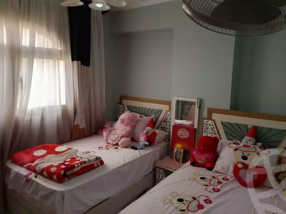 https://aqarmap.com.eg/ar/listing/5939465-for-sale-cairo-helwan-hadayek-helwan-nile-corniche-st