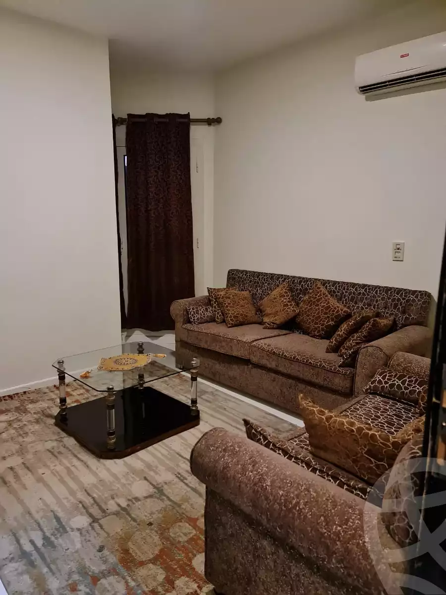 https://aqarmap.com.eg/en/listing/5940860-for-rent-cairo-el-sheikh-zayed-city-compounds-dh-drys