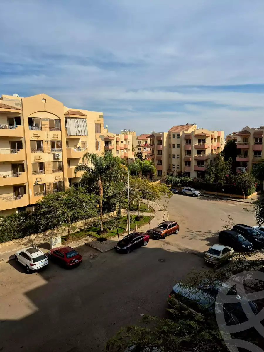 https://aqarmap.com.eg/en/listing/5941060-for-sale-cairo-el-sheikh-zayed-city-compounds-opera-city