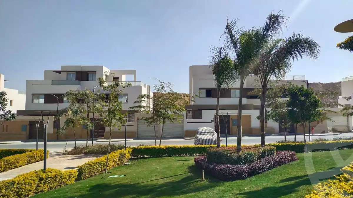 https://aqarmap.com.eg/en/listing/5941208-for-sale-cairo-6th-of-october-compounds-upville