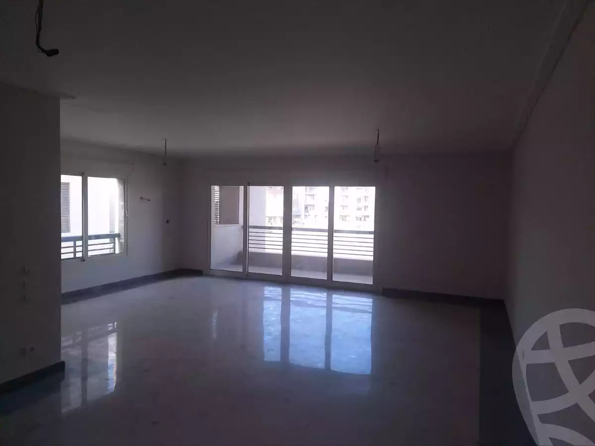 https://aqarmap.com.eg/en/listing/5941216-for-rent-cairo-6th-of-october-compounds-new-giza