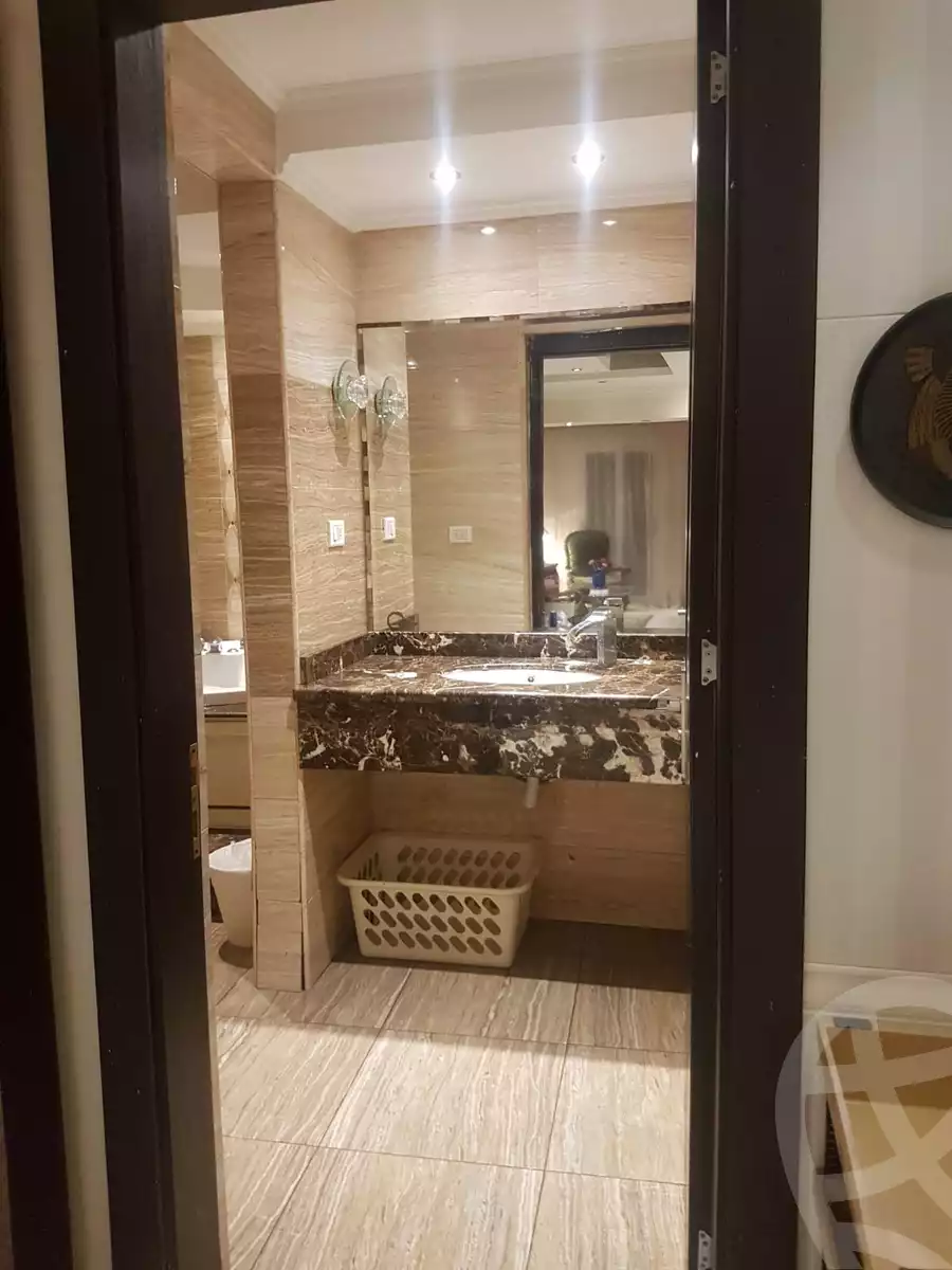 https://aqarmap.com.eg/en/listing/5943675-for-rent-cairo-el-sheikh-zayed-city-compounds-zayed-regency