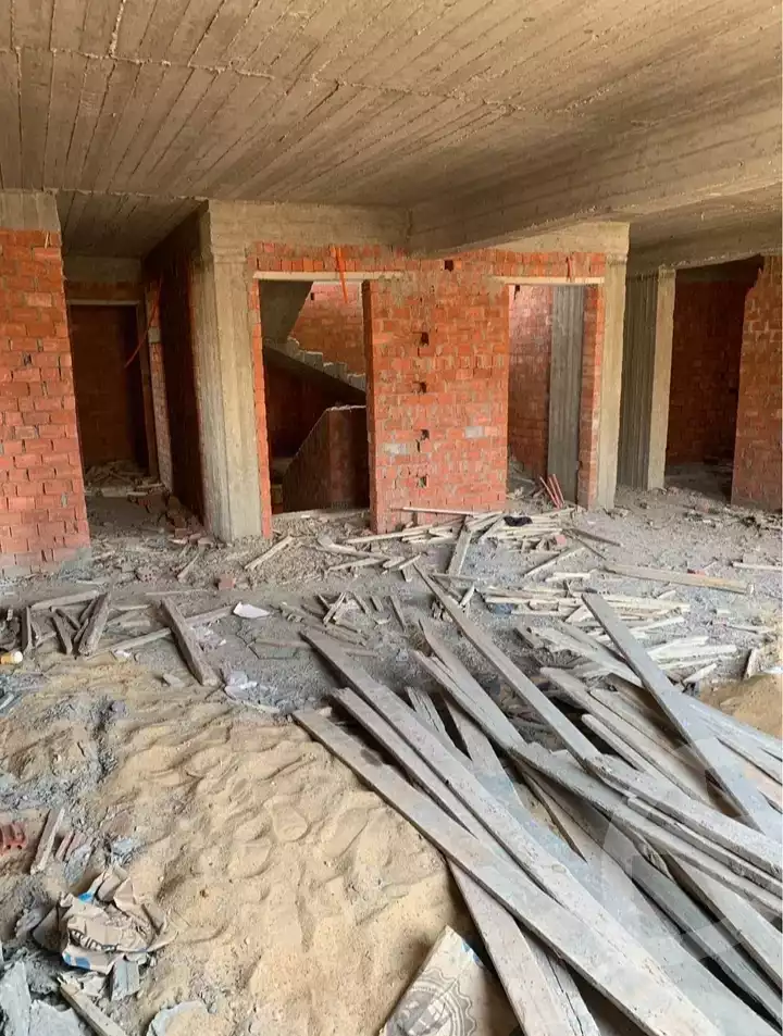 https://aqarmap.com.eg/ar/listing/5944993-for-sale-qalyubia-shubra-el-khaima-el-shareaa-el-gadid-st