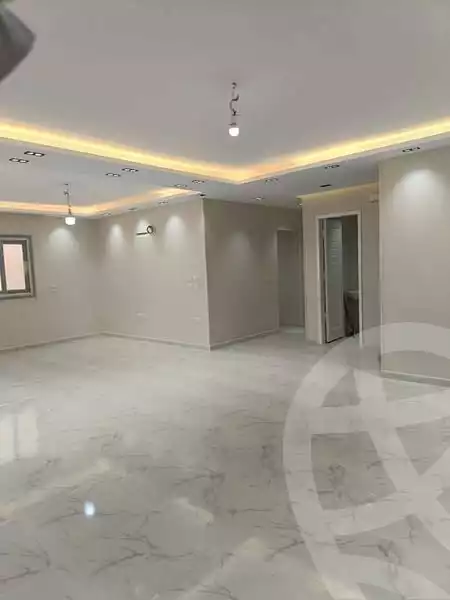 https://aqarmap.com.eg/en/listing/5945450-for-rent-cairo-mokattam-lhdb-l-ly