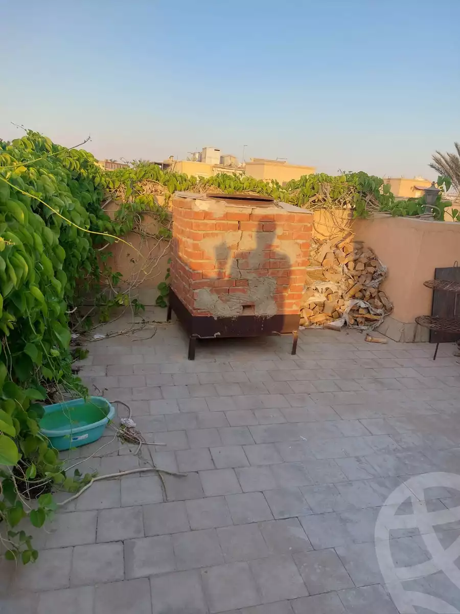 https://aqarmap.com.eg/en/listing/5945483-for-sale-cairo-new-cairo-lrhb-city-mtdd-lrhb-phase-9