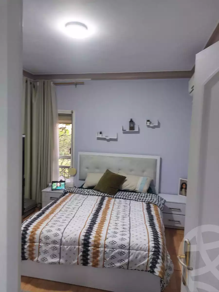 https://aqarmap.com.eg/en/listing/5945483-for-sale-cairo-new-cairo-lrhb-city-mtdd-lrhb-phase-9