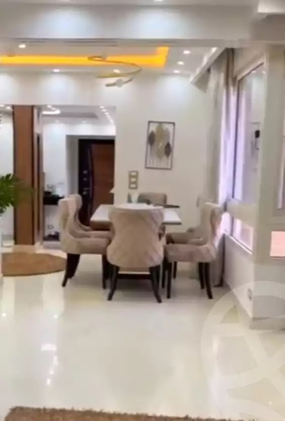 https://aqarmap.com.eg/en/listing/5945515-for-sale-cairo-el-haram-shareaa-khatem-el-morsalen