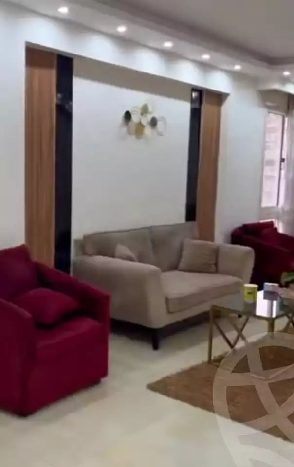 https://aqarmap.com.eg/en/listing/5945515-for-sale-cairo-el-haram-shareaa-khatem-el-morsalen