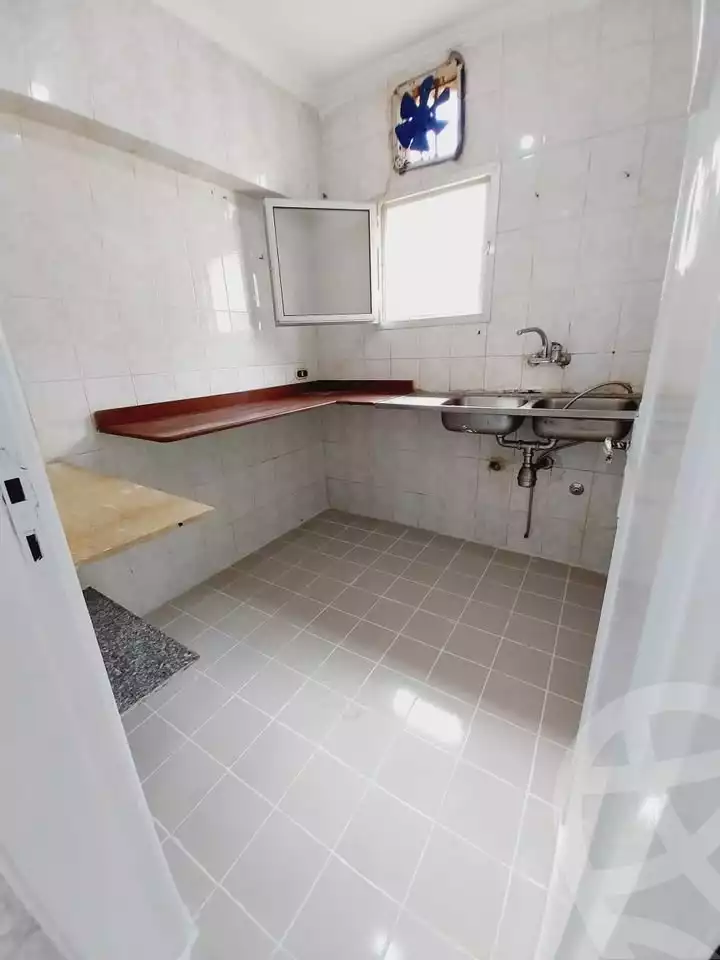 https://aqarmap.com.eg/en/listing/5946411-for-sale-alexandria-l-jmy-shataa-el-nakheel