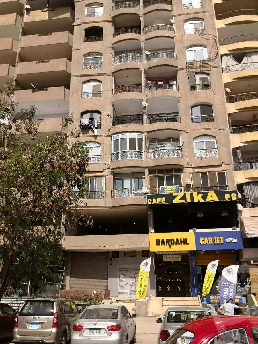 https://aqarmap.com.eg/en/listing/5919228-for-sale-cairo-helwan-kwrnysh-hlwn