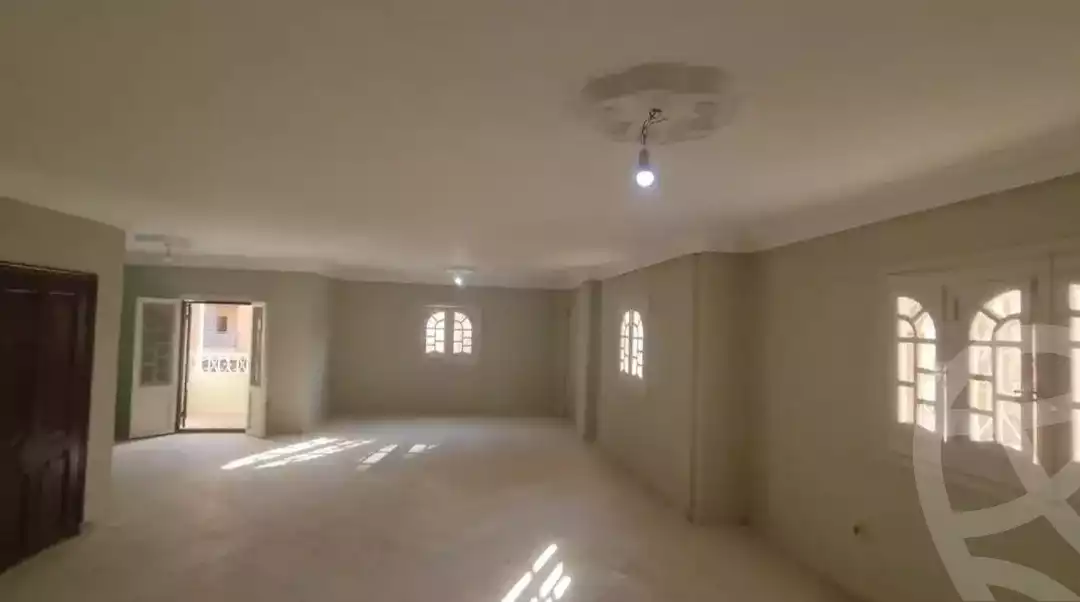 https://aqarmap.com.eg/en/listing/5946860-for-sale-cairo-mokattam-lhdb-l-ly-shr-krym-bnwn