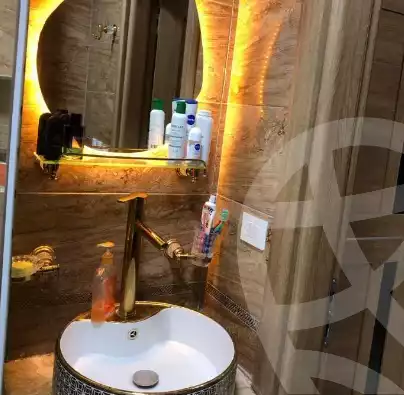 https://aqarmap.com.eg/ar/listing/5946909-for-sale-cairo-mokattam-compounds-mwntn-blz