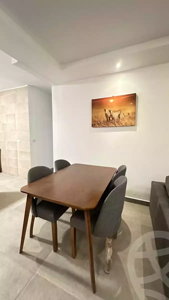 https://aqarmap.com.eg/en/listing/5947098-for-sale-cairo-el-sheikh-zayed-city-compounds-dh-drys