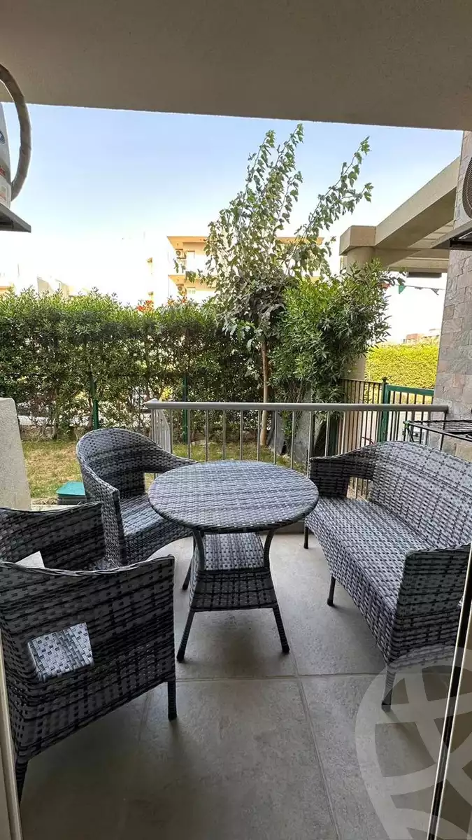 https://aqarmap.com.eg/en/listing/5947098-for-sale-cairo-el-sheikh-zayed-city-compounds-dh-drys