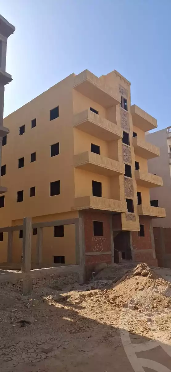 https://aqarmap.com.eg/en/listing/5947800-for-sale-cairo-badr-city-hai-el-ashgar-featured-neighborhood-bait-el-watan-rd