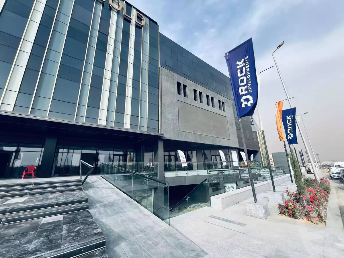 https://aqarmap.com.eg/en/listing/5947916-for-rent-cairo-new-cairo-golden-square