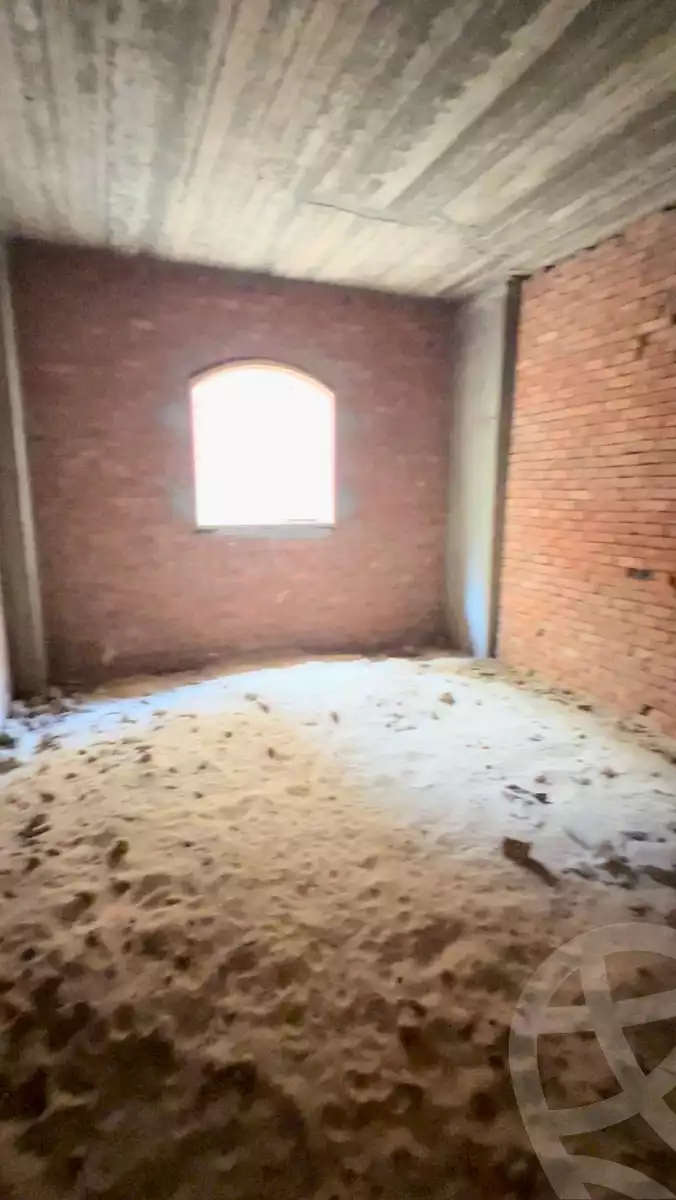 https://aqarmap.com.eg/en/listing/5947834-for-sale-cairo-al-oubour-el-hay-el-khames-amir-el-sobky-st