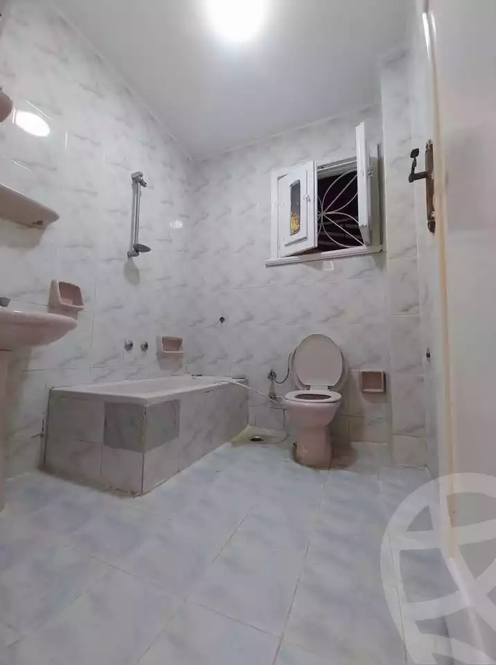 https://aqarmap.com.eg/en/listing/5948300-for-sale-alexandria-l-jmy-shataa-el-nakheel