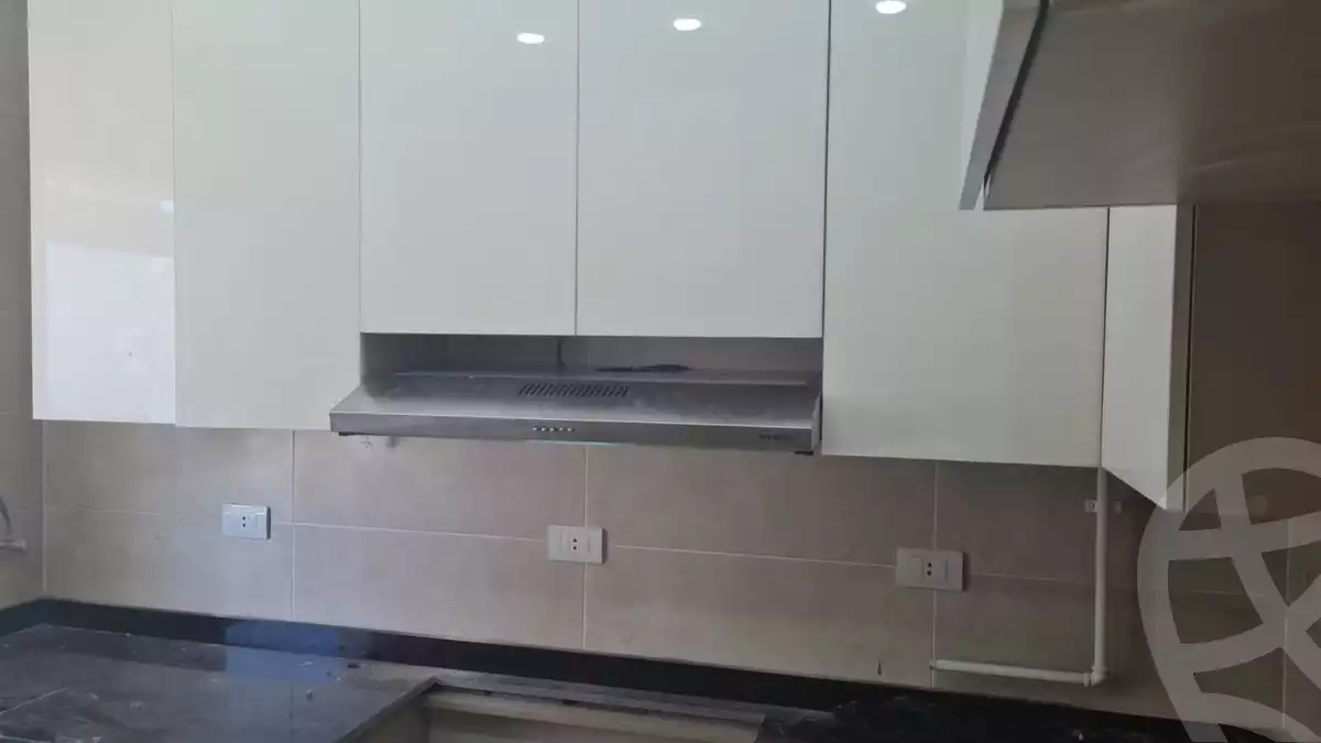https://aqarmap.com.eg/en/listing/5948325-for-sale-cairo-el-sheikh-zayed-city-compounds-kmbwnd-wn-16-swdyk