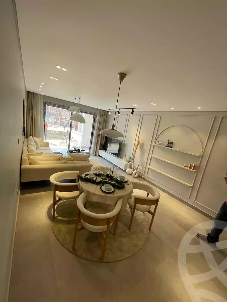 https://aqarmap.com.eg/en/listing/5948430-for-sale-cairo-el-sheikh-zayed-city-compounds-kmbwnd-fyldj-wyst-dr-llttwyr