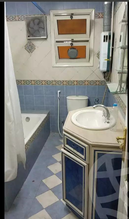 https://aqarmap.com.eg/en/listing/5949447-for-sale-cairo-shoubra-rod-el-farag-kholosi-st