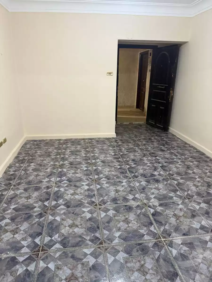 https://aqarmap.com.eg/ar/listing/5949862-for-sale-cairo-mokattam-lhdb-l-ly-shareaa-9