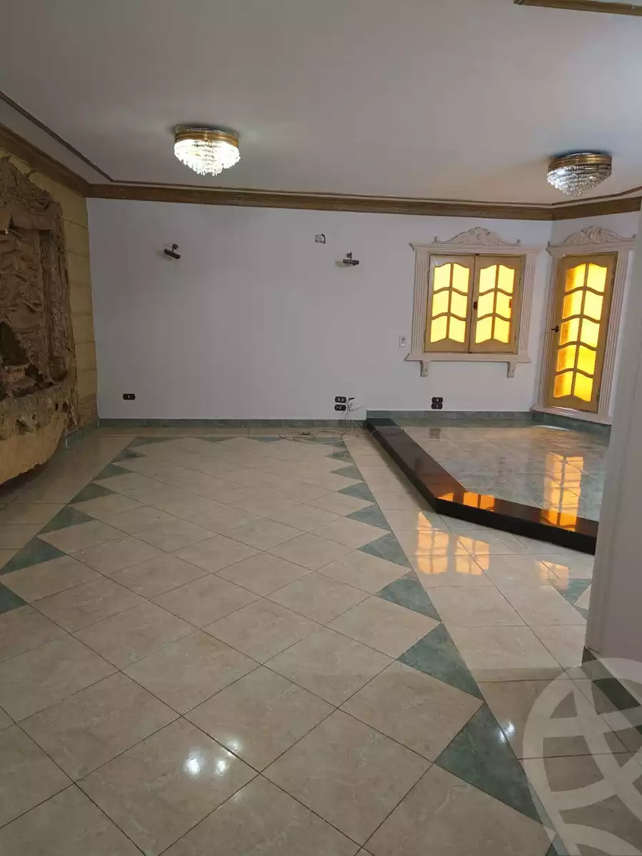 https://aqarmap.com.eg/ar/listing/5949952-for-rent-cairo-mokattam-lhdb-l-ly-shareaa-9