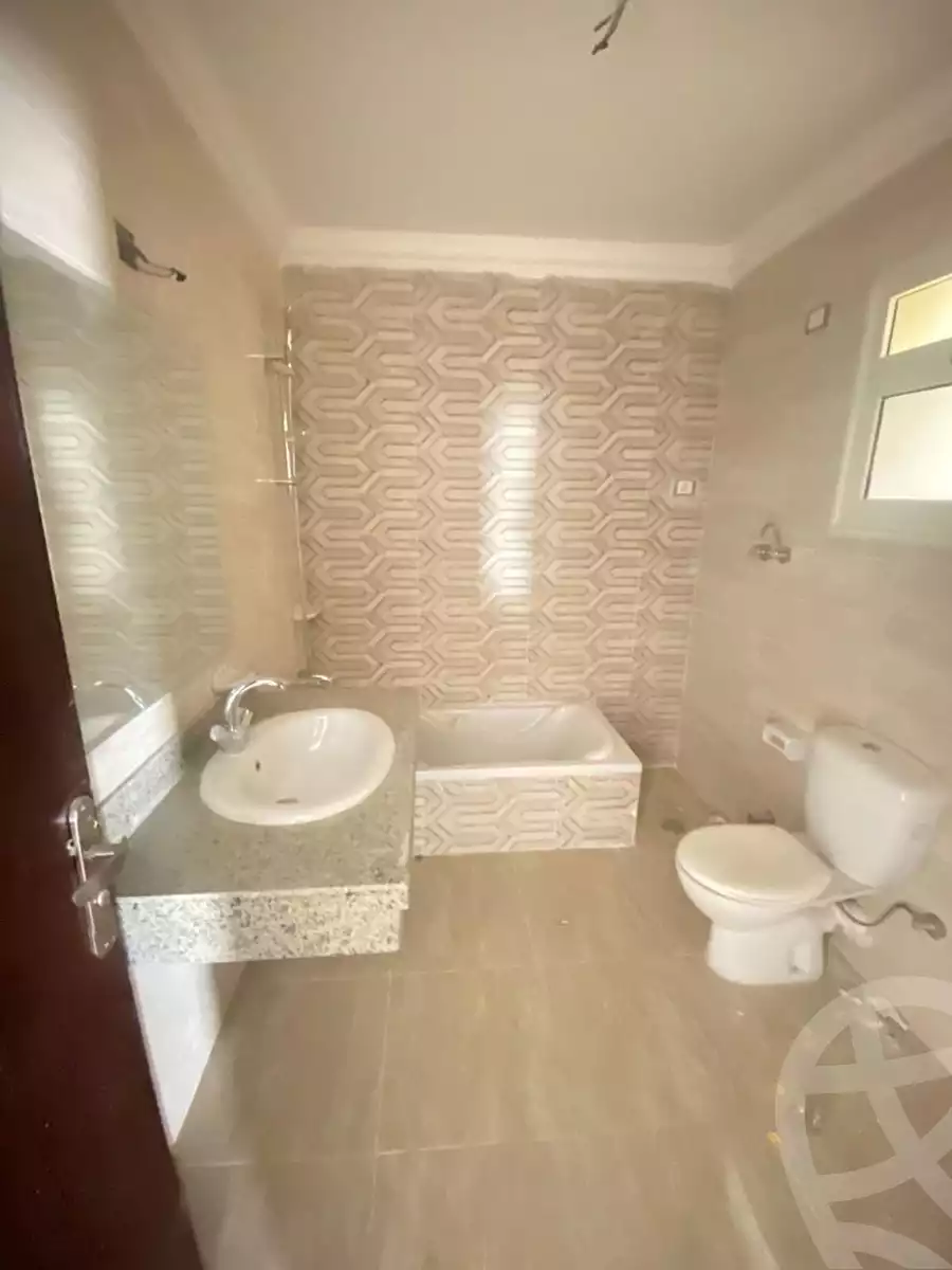 https://aqarmap.com.eg/ar/listing/5950206-for-rent-cairo-new-cairo-compounds-jyd