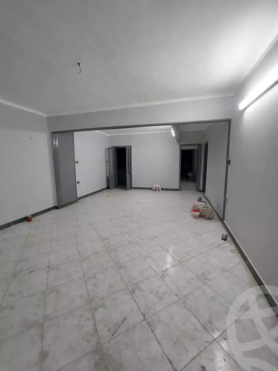 https://aqarmap.com.eg/ar/listing/5950387-for-sale-cairo-helwan-mnshy-yn-hlwn-mansour-st