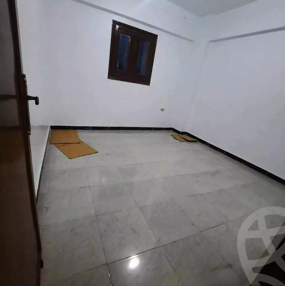 https://aqarmap.com.eg/en/listing/5951531-for-sale-alexandria-l-jmy-el-hanouvel-el-shaheed-ahmed-hamdy-st