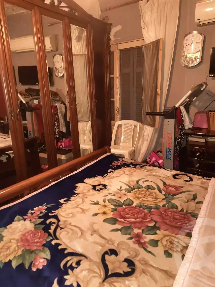 https://aqarmap.com.eg/en/listing/5951760-for-sale-cairo-helwan-mnshy-hlwn-ljdyd-kebli-al-ezba-st