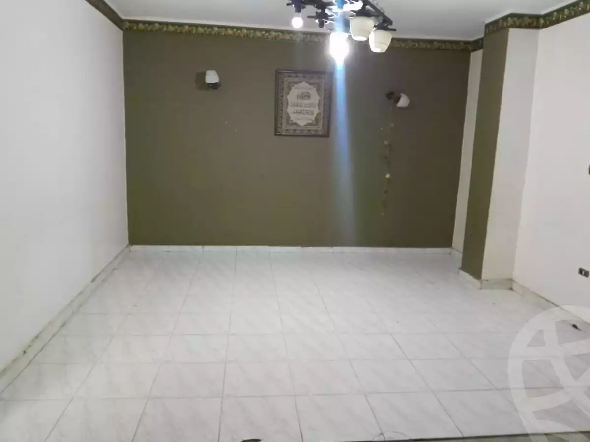 https://aqarmap.com.eg/en/listing/5952193-for-sale-cairo-15th-of-may-mjwr-6